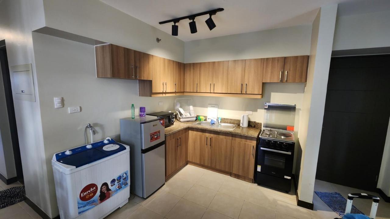 Asteria Residences 3 Bedroom And 2 Baths 마닐라 외부 사진